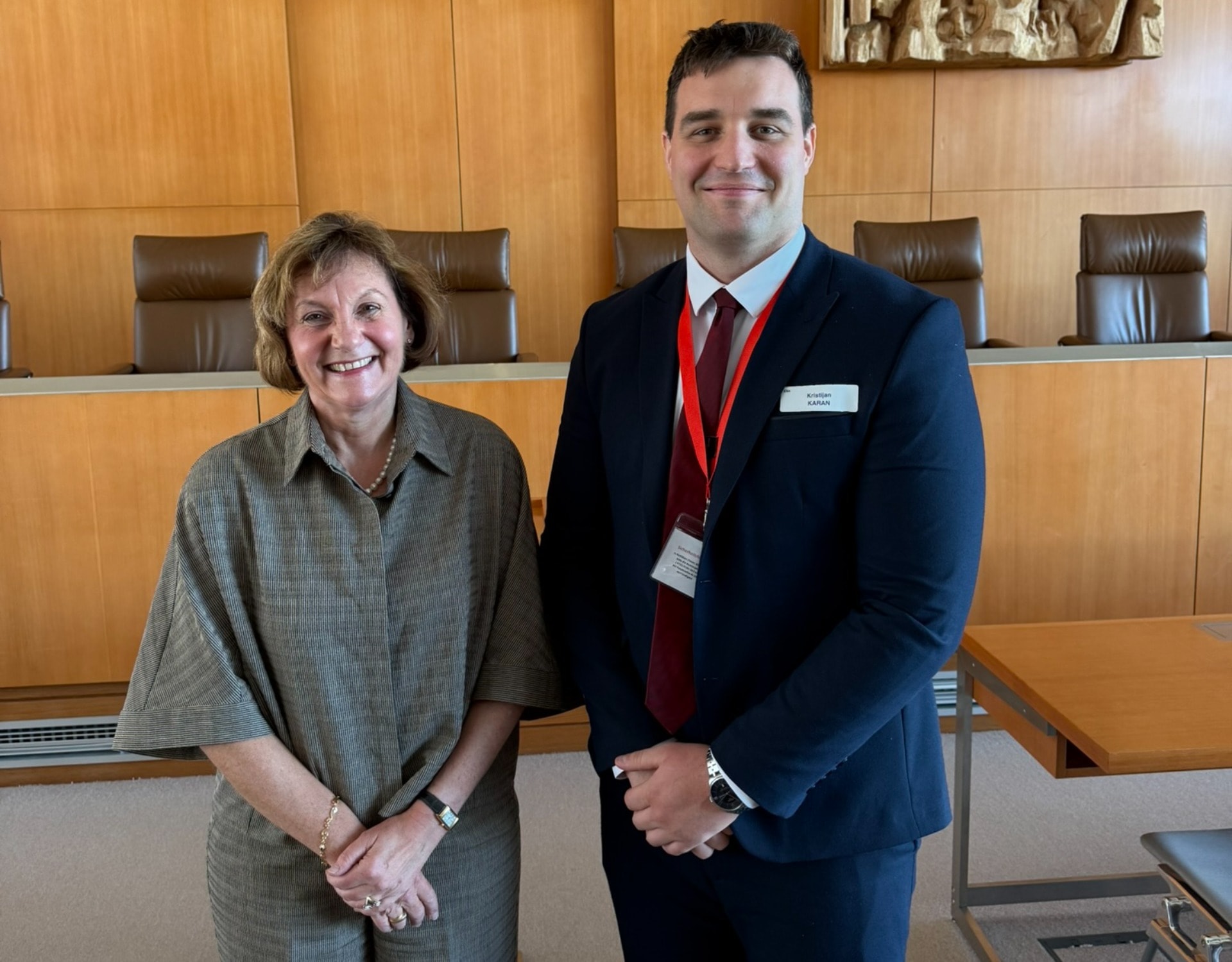 Professor Dr Christine Langenfeld, Justice of Germany’s Federal Constitutional Court, and Kristijan Karan, Attorney at Law in Novi Sad, in the courtroom of the Federal Constitutional Court in Karlsruhe. Professor Dr Christine Langenfeld, Justice of Germany’s Federal Constitutional Court, and Kristijan Karan, Attorney at Law in Novi Sad, in the courtroom of the Federal Constitutional Court in Karlsruhe.